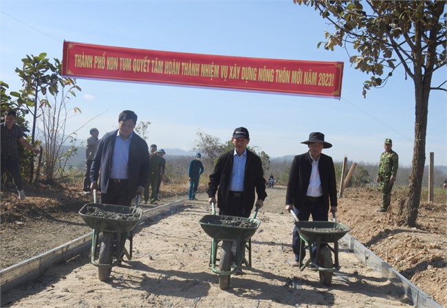 Kon Tum: Đồng loạt ra quân xây dựng nông thôn mới và đô thị văn minh (31/1/2023)